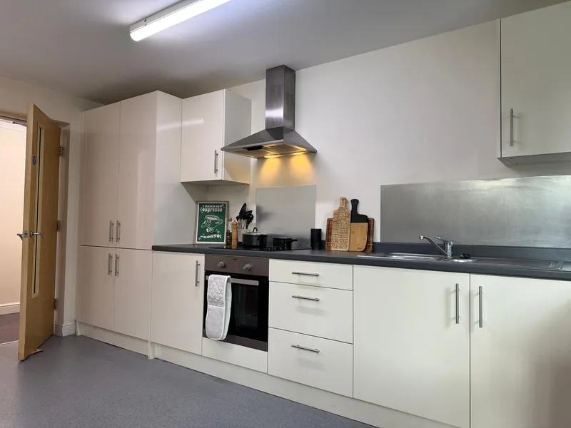 Longdales Lodge // Lincoln Bishop // 6 Bed all Ensuite - Image 3